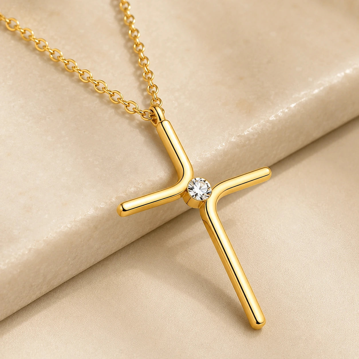Lorvesa Faith Cross Necklace